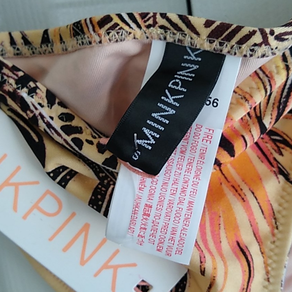 Mink Pink tropical print Size small - Picture 6 of 7